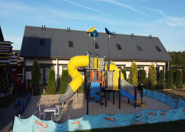 Large Homes Close To The بيت للعطل سيانوزيتي